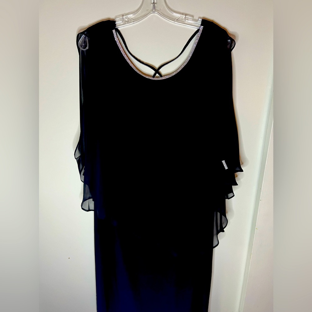 Plus size Roz & Ali chiffon capelet cross back rhinestone straps.